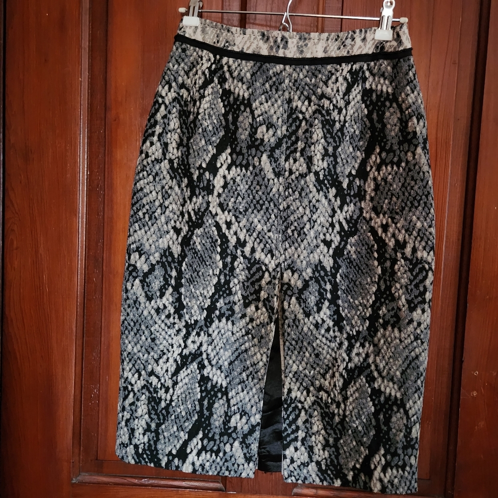 Elie Tahari Snakeskin Print Skirt Size 2